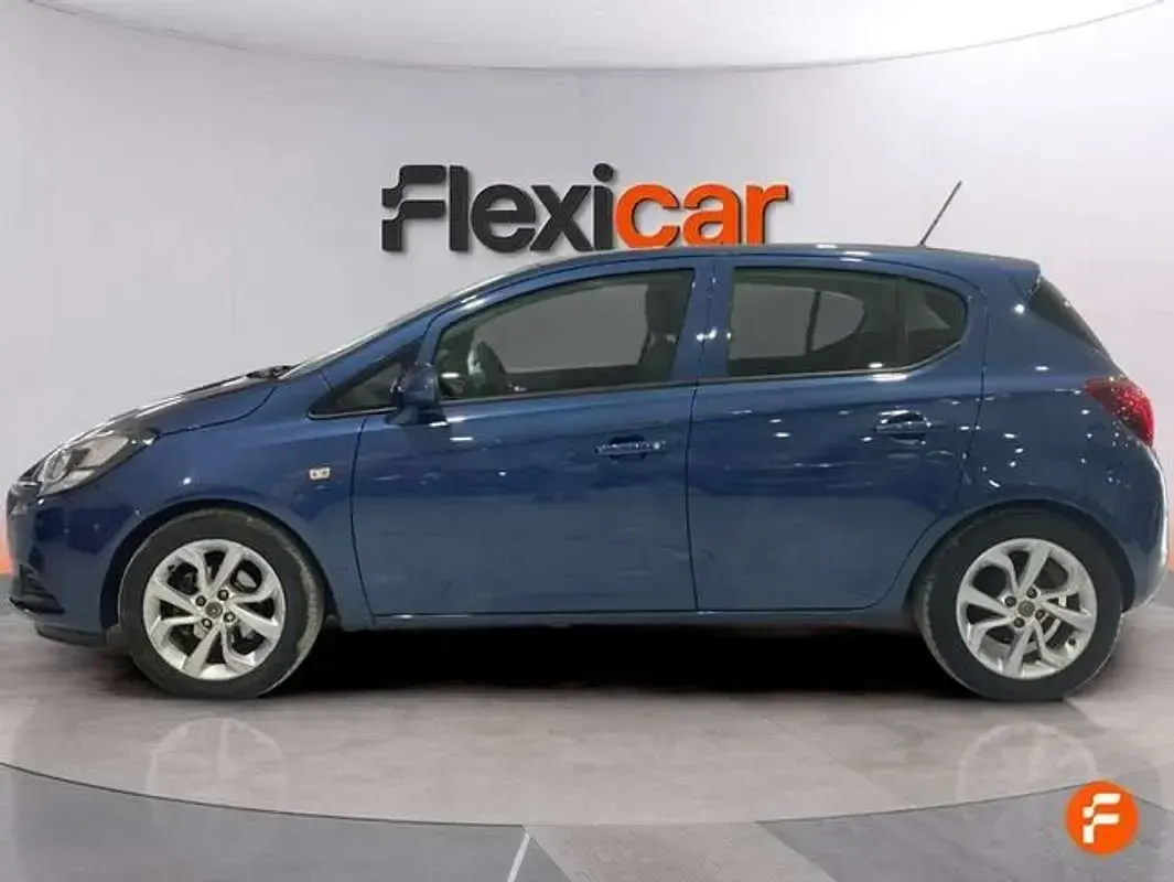 Usado Opel Corsa Selective 90 CV (66 kW) 2017 Azul Utilitario