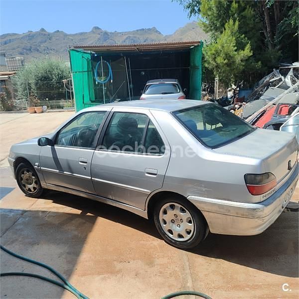 Gris / plata Usado 2001 Peugeot 306 Berlina | 850 € - Imagen 1/2