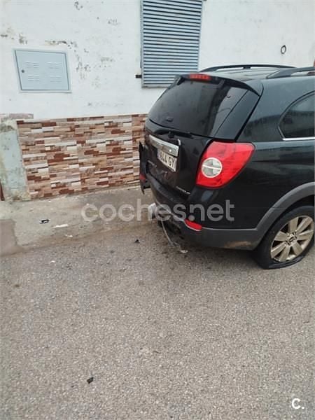 Negro Usado 2010 Chevrolet Captiva Sport SUV | 1900 € - Imagen 1/4