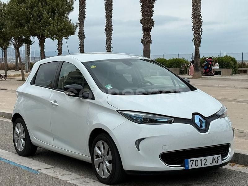 Eléctrico Usado 2016 Renault Zoe Zen Utilitario | 7700 € - Imagen 1/4