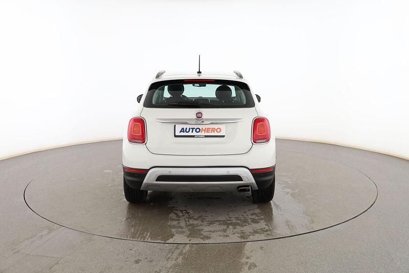 Käytetty Fiat 500X Cross 140 HP (102 kW) 2017 Valkoinen Katumaasturi