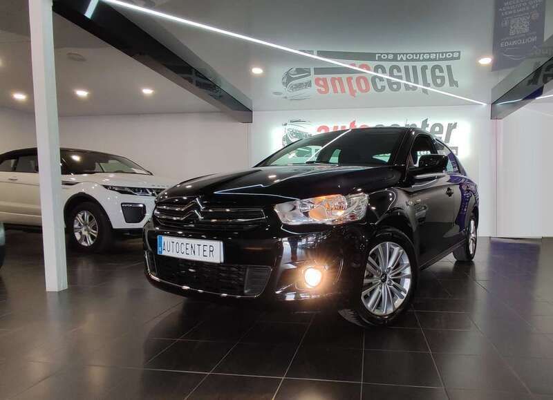 Negro Usado 2015 Citroën C-Elysee I Exclusive Utilitario | 9900 € (Caro) - Imagen 1/4