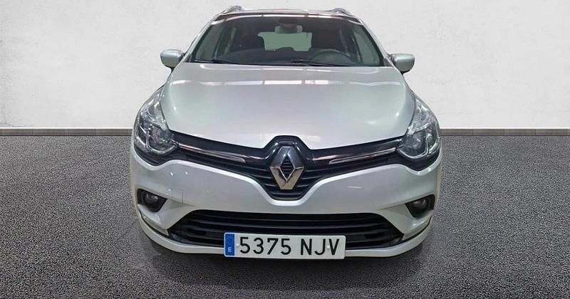 Begagnad Renault Clio IV Zen 90 HK (66 kW) 2019