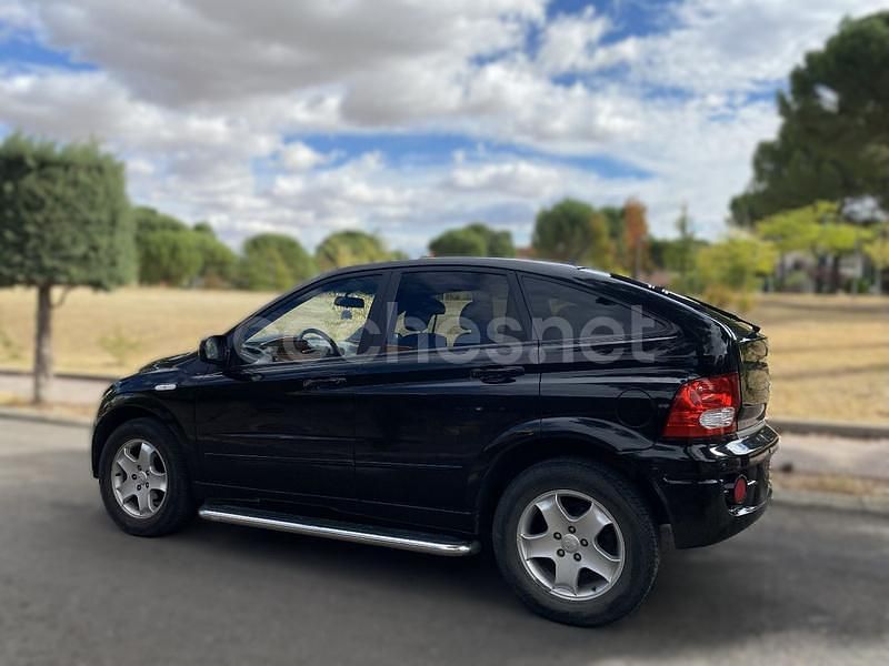 Negro Usado 2008 Ssangyong (KGM) Actyon SUV | 6990 € - Imagen 1/4
