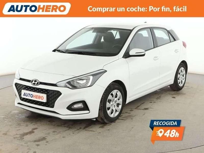Usado Hyundai i20 84 CV (61 kW) 2020 Blanco Utilitario