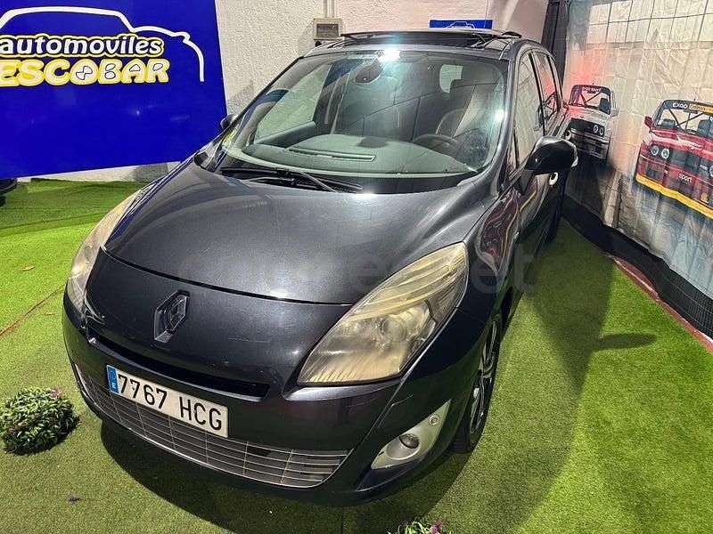 Usado Renault Grand Scénic III Bose Edition 150 CV (110 kW) 2011 Gris / plata Monovolumen