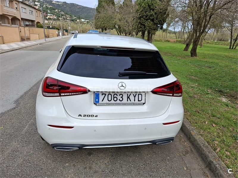 Usado Mercedes A200 136 CV (100 kW) 2019 Blanco Berlina