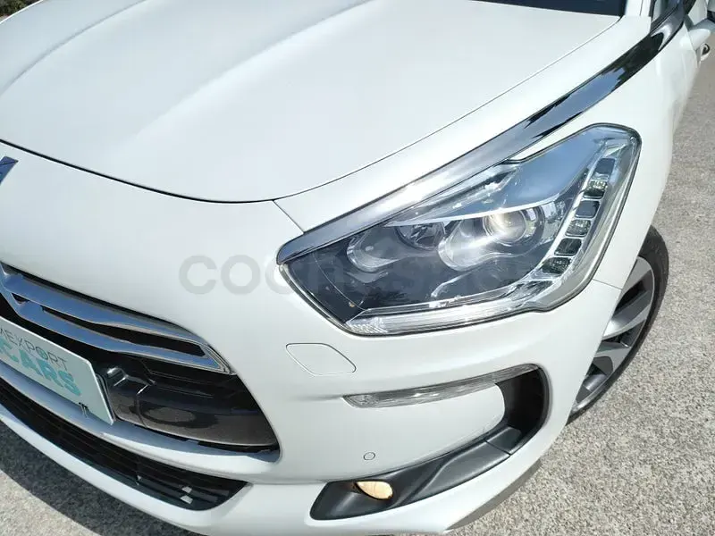 Usado Citroën DS5 181 CV (133 kW) 2014 Blanco Utilitario