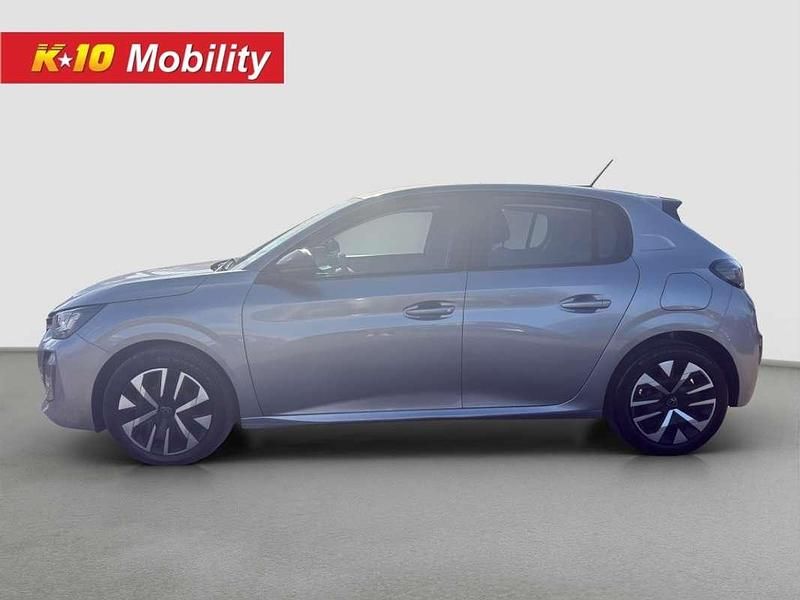 Usado Peugeot 208 Active 102 CV (75 kW) 2024 Gris Utilitario