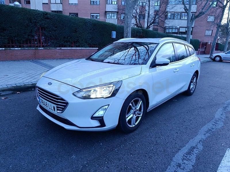 Usado Ford Focus Trend 125 CV (91 kW) 2020 Blanco Familiar
