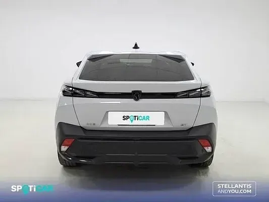 Usado Peugeot 408 GT GT 130 CV (95 kW) 2024 Negro Berlina