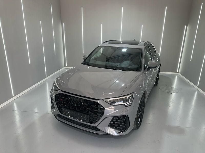 Usado Audi Q3 400 CV (294 kW) 2024 Gris / plata SUV
