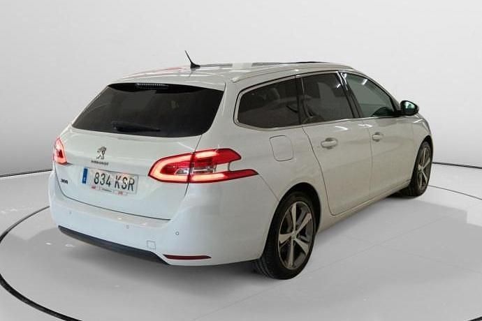 Usado Peugeot 308 Allure 131 CV (96 kW) 2018