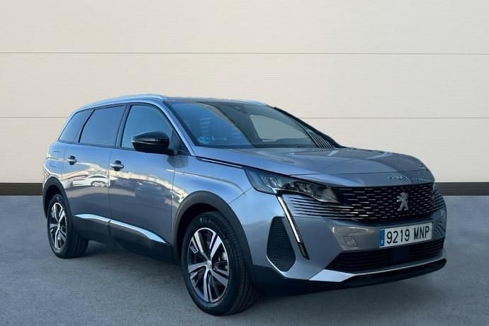 Usado 2024 Peugeot 5008 Active Monovolumen | 24.350 € (Super precio) - Imagen 1/4
