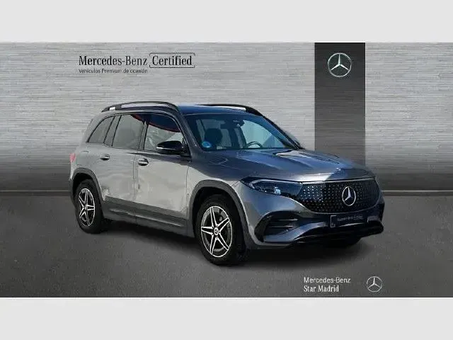 Usado Mercedes EQB250 139 kW (190 CV) 2025 Gris montaña