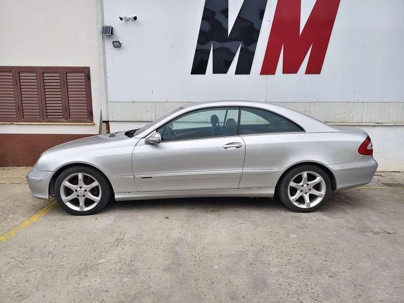 Usado Mercedes CLK200 170 CV (125 kW) 2002 Gris Coupe