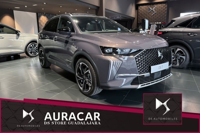 Gris Nuevo 2025 DS Automobiles DS4 | 45.152 € (Super precio) - Imagen 1/4