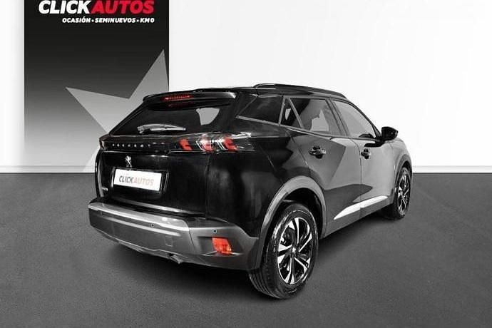 Usado Peugeot 2008 Allure 100 CV (73 kW) 2023 Negro SUV