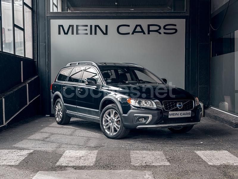 Azul Usado 2014 Volvo XC70 Summum SUV | 15.990 € - Imagen 1/4