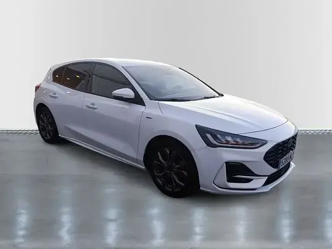 Usado Ford Focus ST-Line X 125 CV (91 kW) 2023 Blanco Berlina