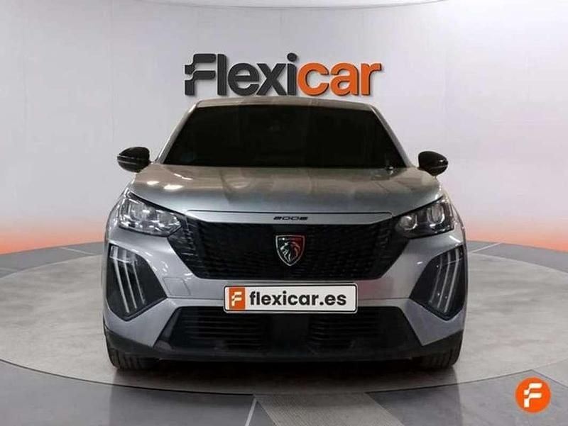 Usado Peugeot 2008 Active 101 CV (74 kW) 2023 Gris SUV