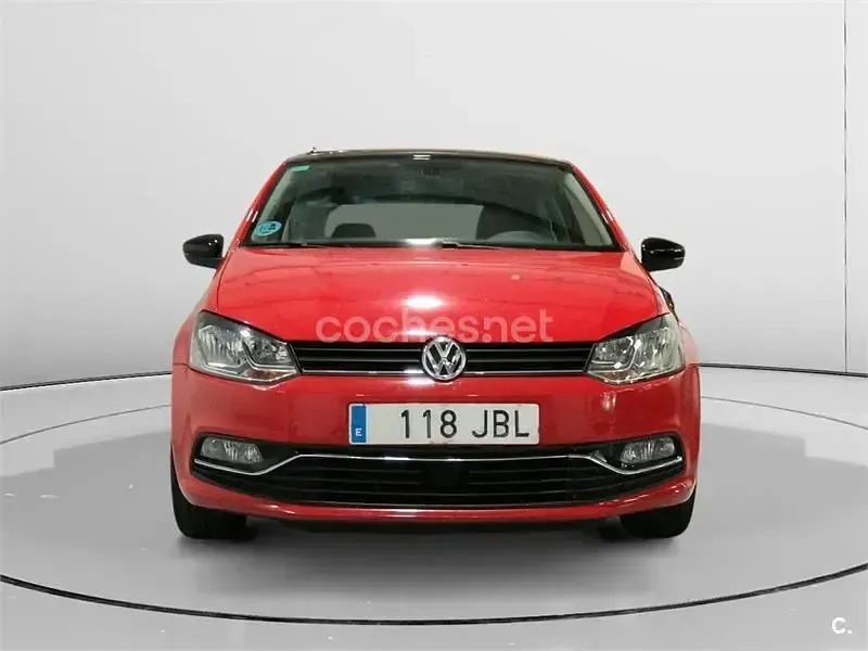 Usado VW Polo Sportline 110 CV (80 kW) 2014 Rojo Berlina