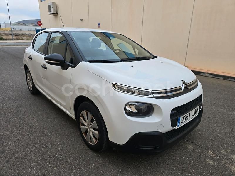 Usado Citroën C3 Feel 68 CV (50 kW) 2017 Blanco Utilitario