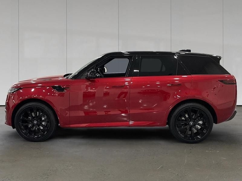 Nieuw Land Rover Range Rover Sport SE Dynamic 300 PK (220 kW) 2025 Rood SUV