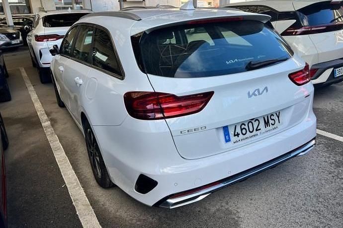 Usado Kia Ceed 141 CV (103 kW) 2024 Utilitario