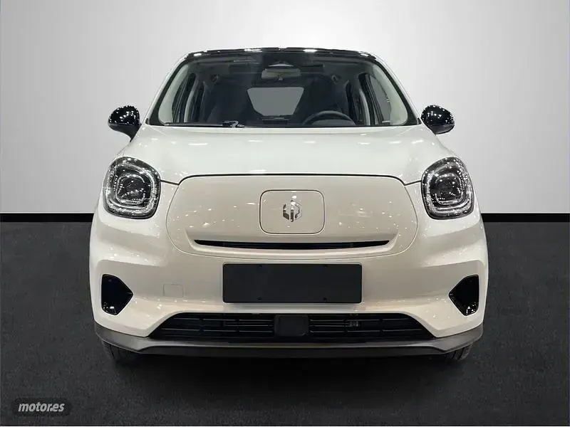 Nuevo Leapmotor T03 69 kW (95 CV) 2026 Blanco Utilitario