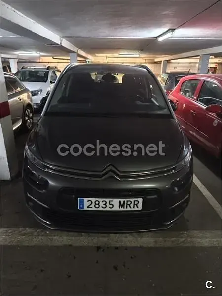 Usado Citroën C4 SpaceTourer Shine 130 CV (95 kW) 2020 Gris / plata Monovolumen