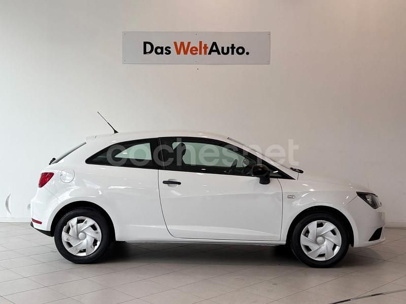 Usado Seat Ibiza SC Reference 60 CV (44 kW) 2012 Blanco Utilitario