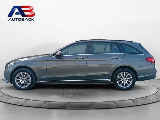 Usado Mercedes C200 160 CV (117 kW) 2020 Gris Familiar