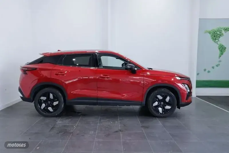 Usado Omoda 5 146 CV (107 kW) 2024 Rojo SUV