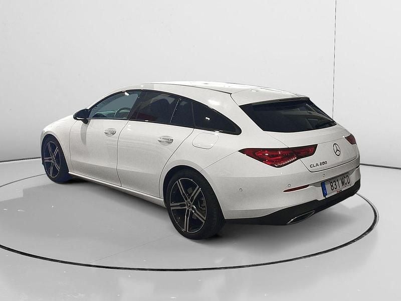 Usado Mercedes CLA200 163 CV (119 kW) 2022 Blanco