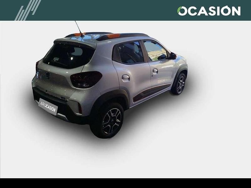 Usado Dacia Spring Comfort Plus 33 kW (45 CV) 2022 Gris Utilitario