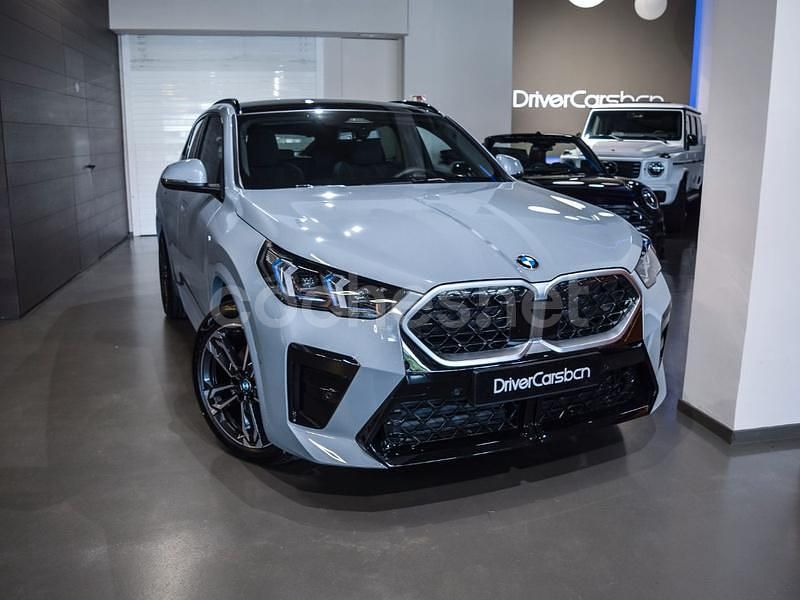 Gris / plata Usado 2025 BMW X2 Luxury Line SUV | 52.500 € - Imagen 1/4