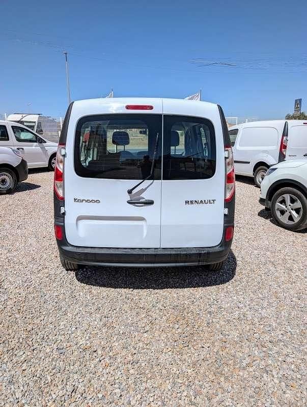 Usado Renault Kangoo 95 CV (69 kW) 2021 Blanco Familiar