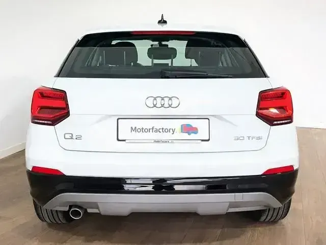 Usado Audi Q2 Design 116 CV (85 kW) 2019 Blanco SUV