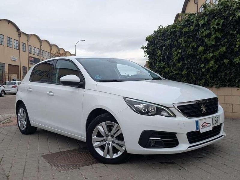 Usado Peugeot 308 Allure 131 CV (96 kW) 2021 Blanco Utilitario