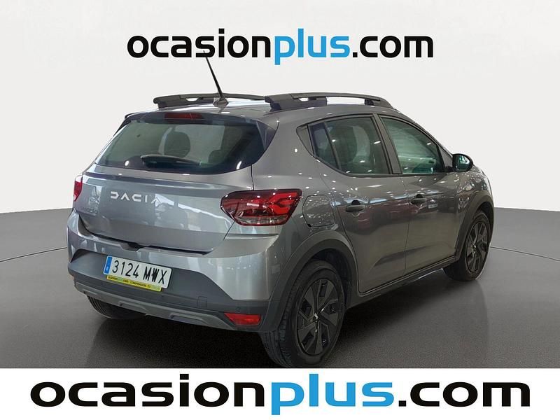 Usado Dacia Sandero Essentiel 101 CV (74 kW) 2024 Gris Utilitario