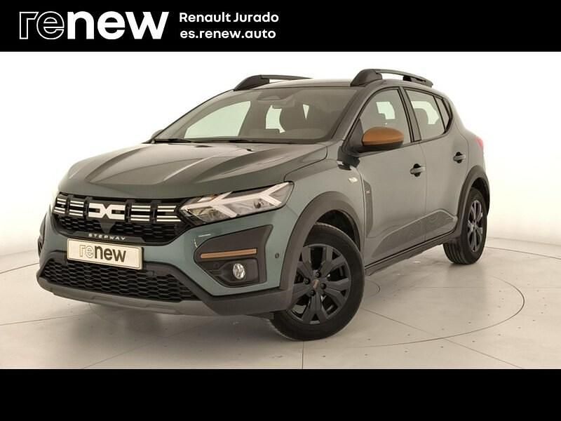 Usado Dacia Sandero Extreme 101 CV (74 kW) 2025 Verde Berlina