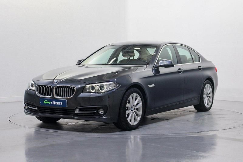 Usado BMW 520 190 CV (139 kW) 2016 Gris / plata Berlina