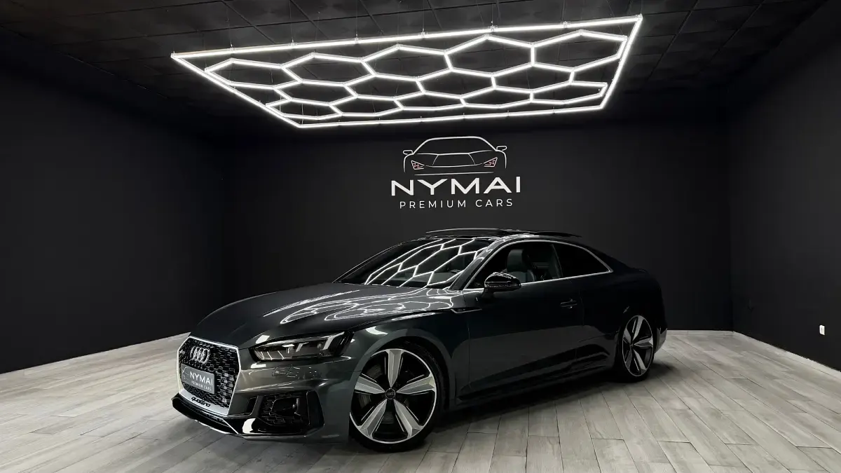 Usado Audi RS5 Premium 450 CV (330 kW) 2018 Gris Coupe