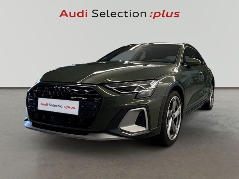 Verde Nuevo 2024 Audi A3 Sportback e-tron S-Line Berlina | 40.500 € (Precio justo) - Imagen 1/4