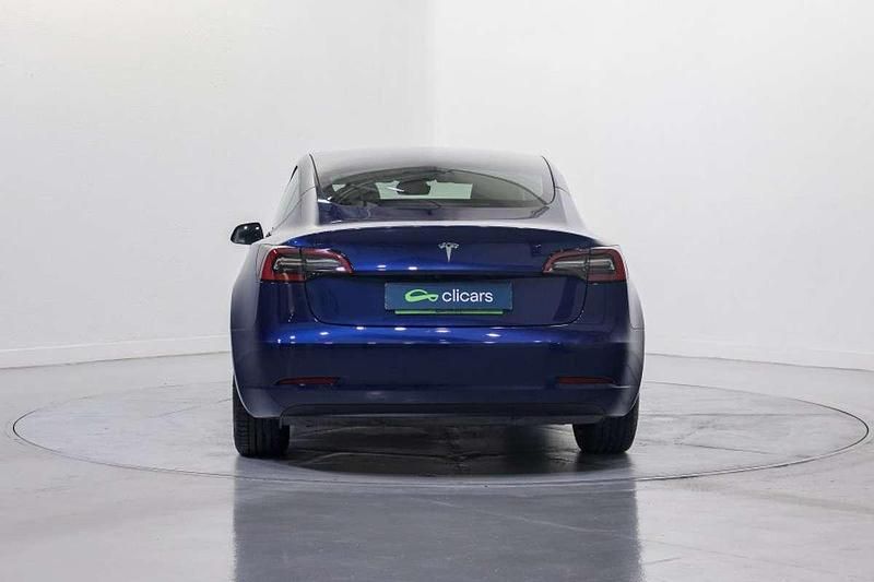 Usado Tesla Model 3 Standard Range 208 kW (283 CV) 2023 Azul Berlina