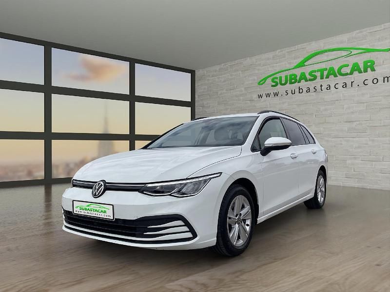 Blanco Usado 2021 VW Golf VIII Life Familiar | 14.504 € (Super precio) - Imagen 1/4