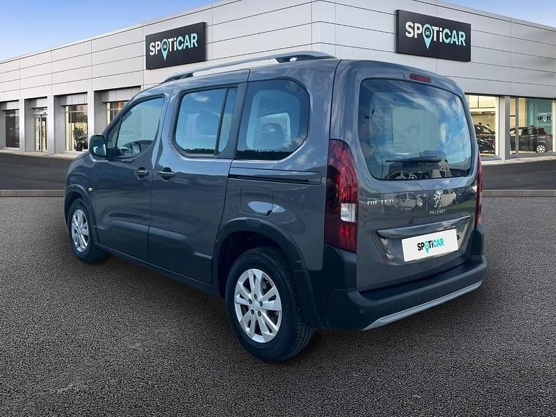 Usado Peugeot Rifter Allure 130 CV (95 kW) 2019 Gris Monovolumen