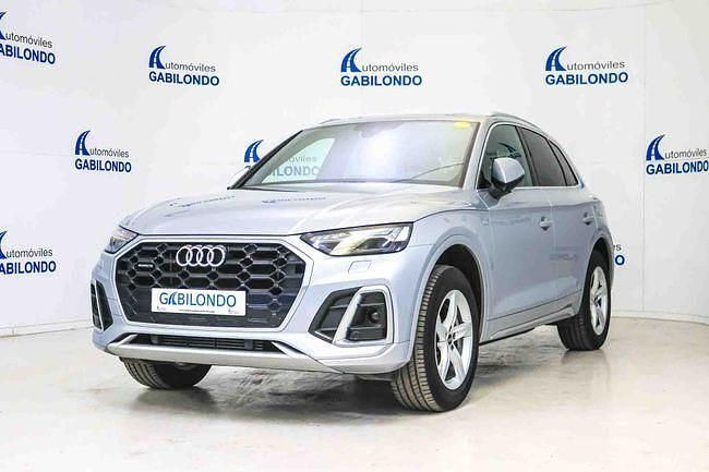 Gris / plata Usado 2021 Audi Q5 S-Line SUV | 37.900 € (Un poco caro) - Imagen 1/4
