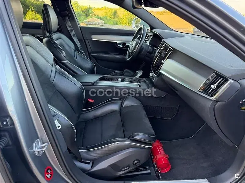 Usado Volvo S90 R-Design 150 CV (110 kW) 2018 Gris / plata Berlina